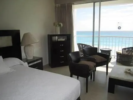 Beachfront Studio Carisa Y Palma Apartment Cancun 0*,